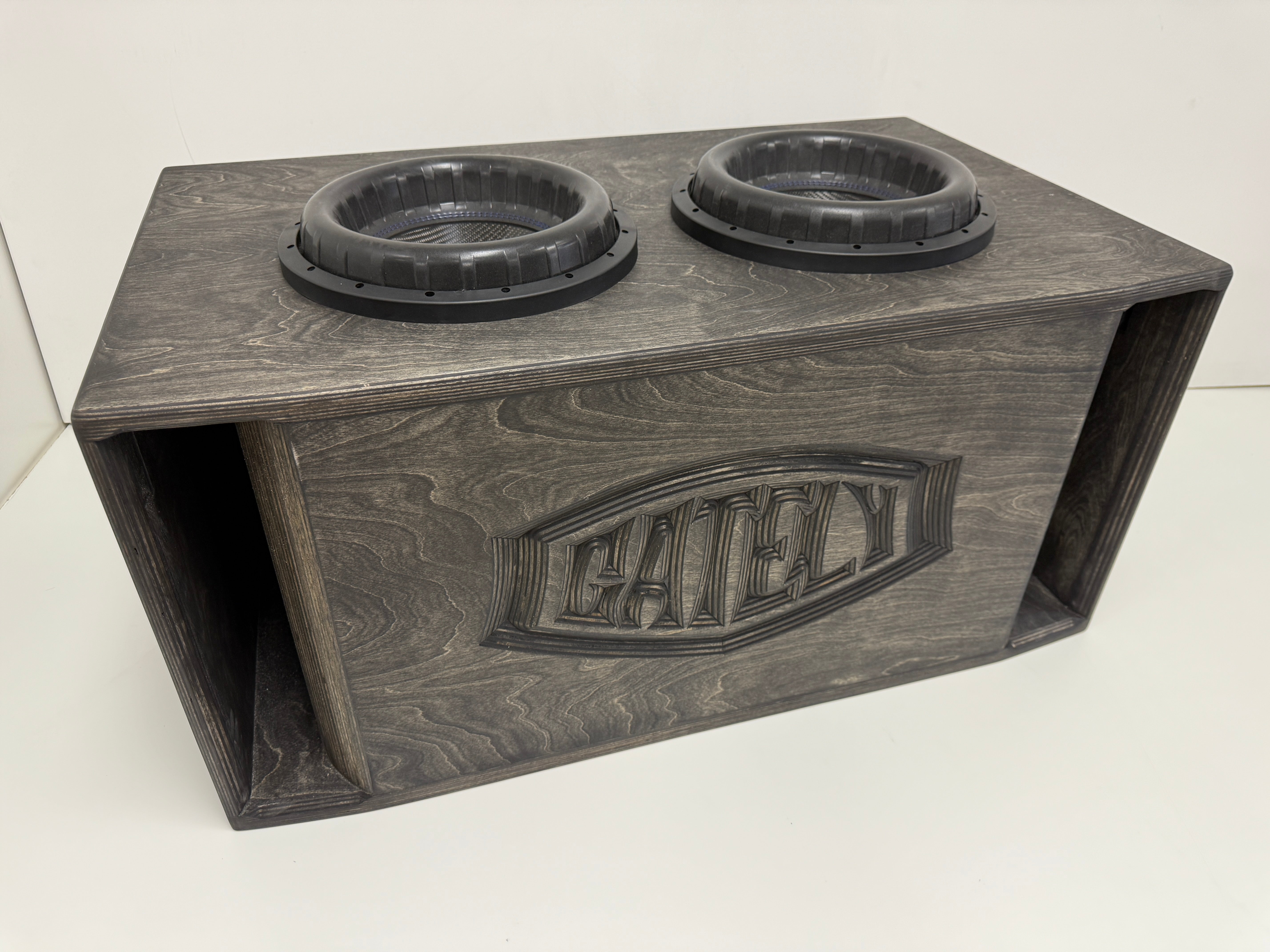 5.5cf - 2 x 12” Subs Up Port Back