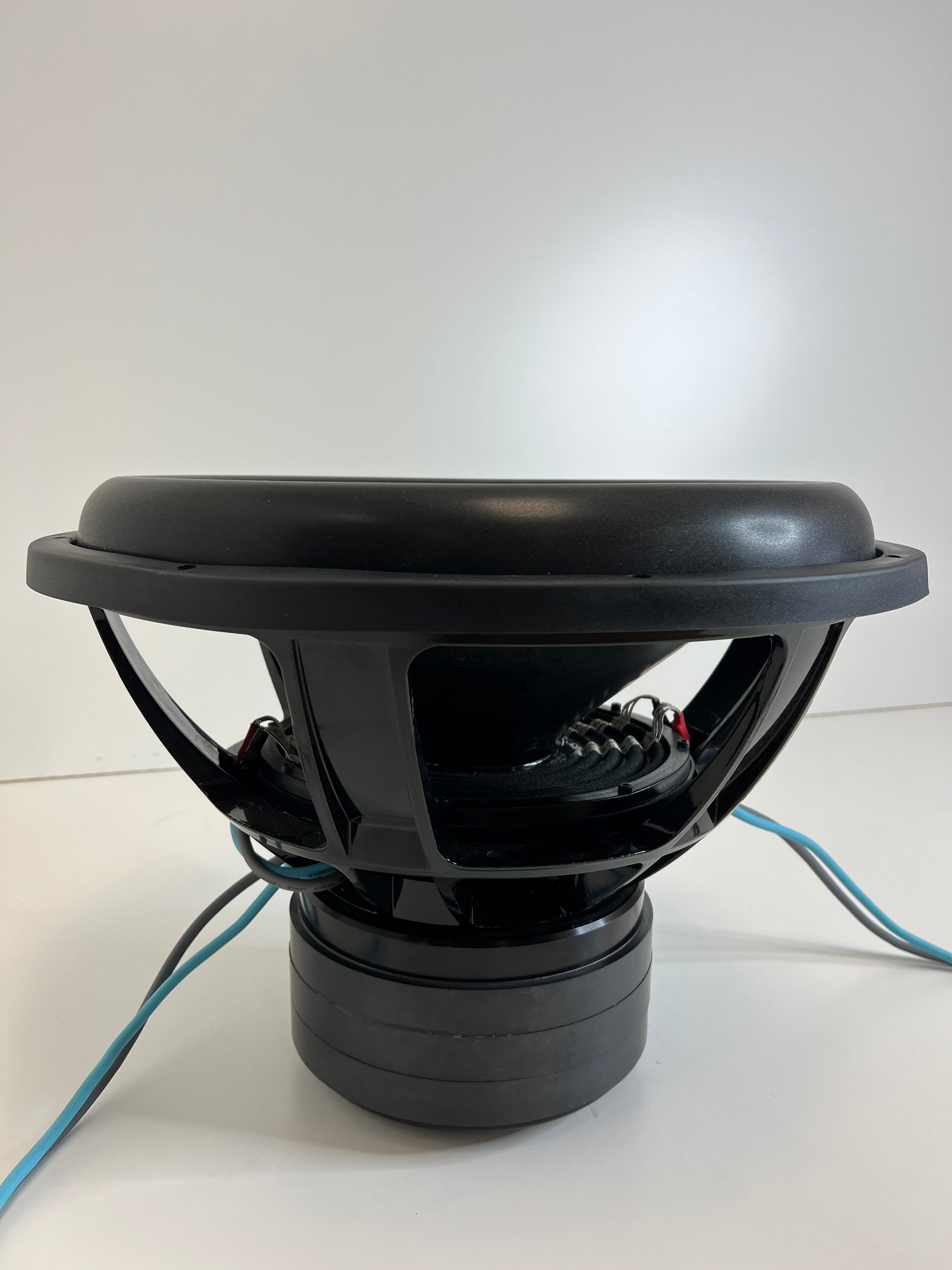 Gately Relentless 18" Subwoofer Front