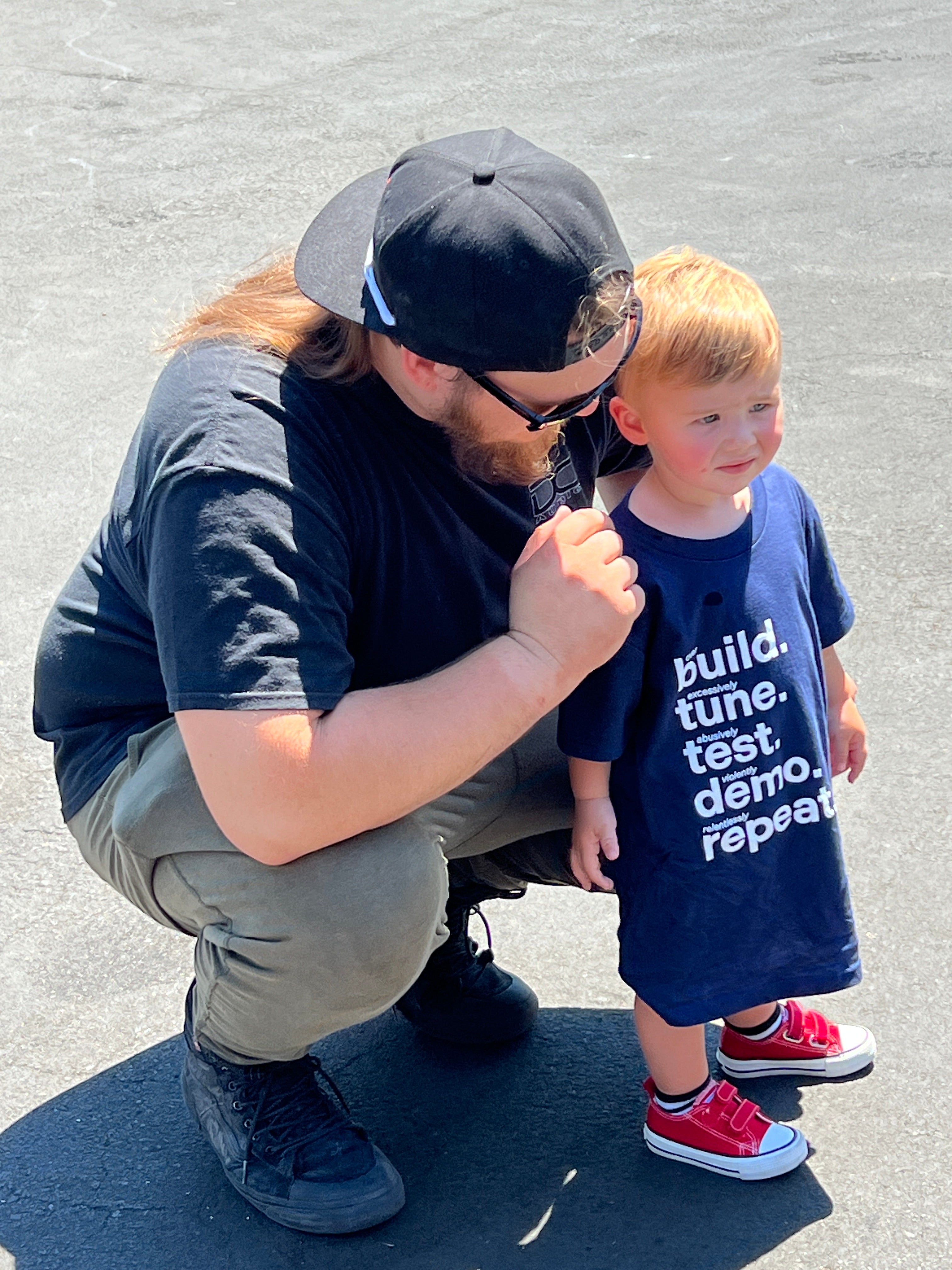 BuildTestTuneDemoRepeat KIDS T-Shirt in Navy Blue