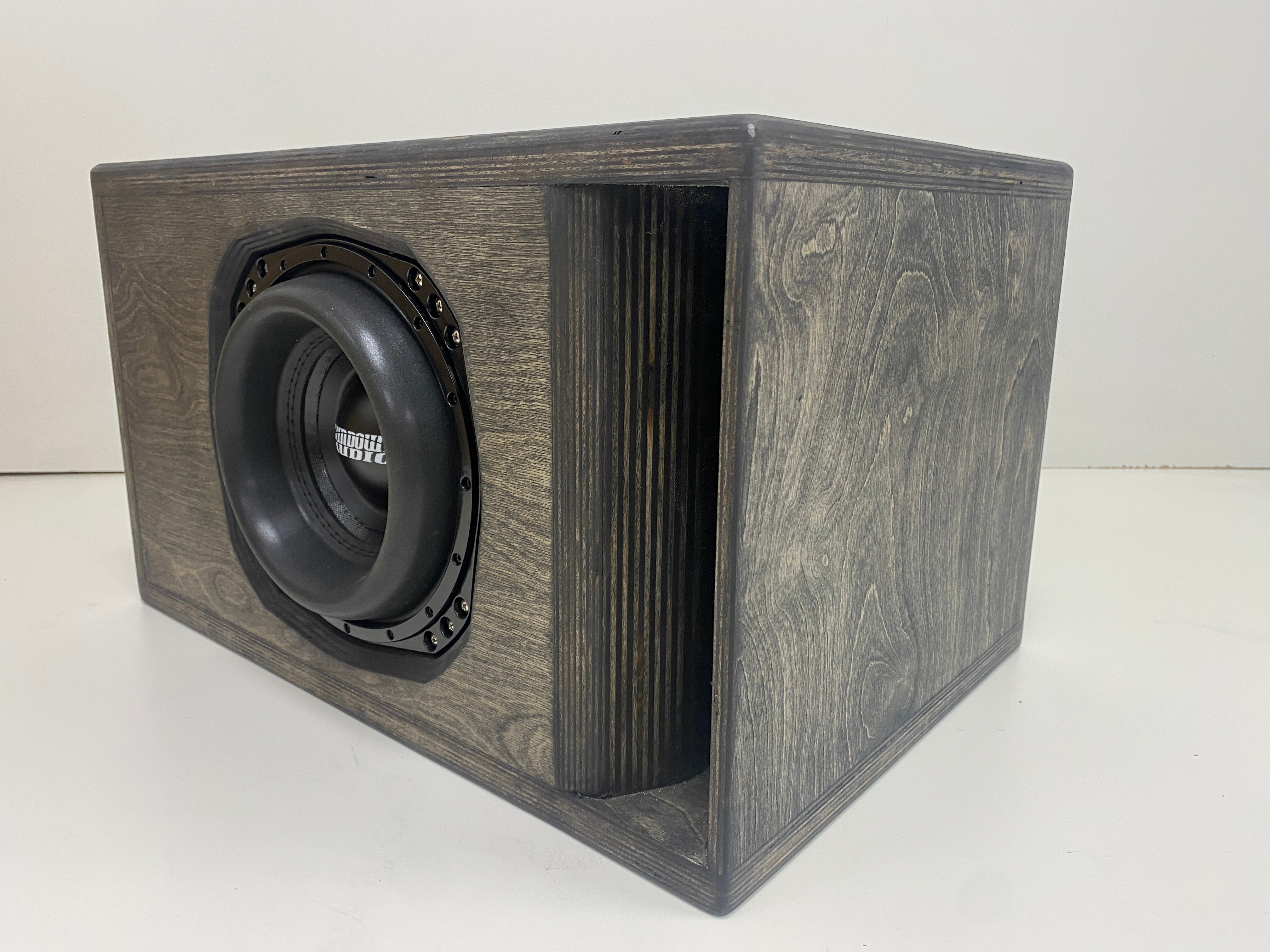 Sundown 1.0cf z8” Specific Enclosure – Gately Audio