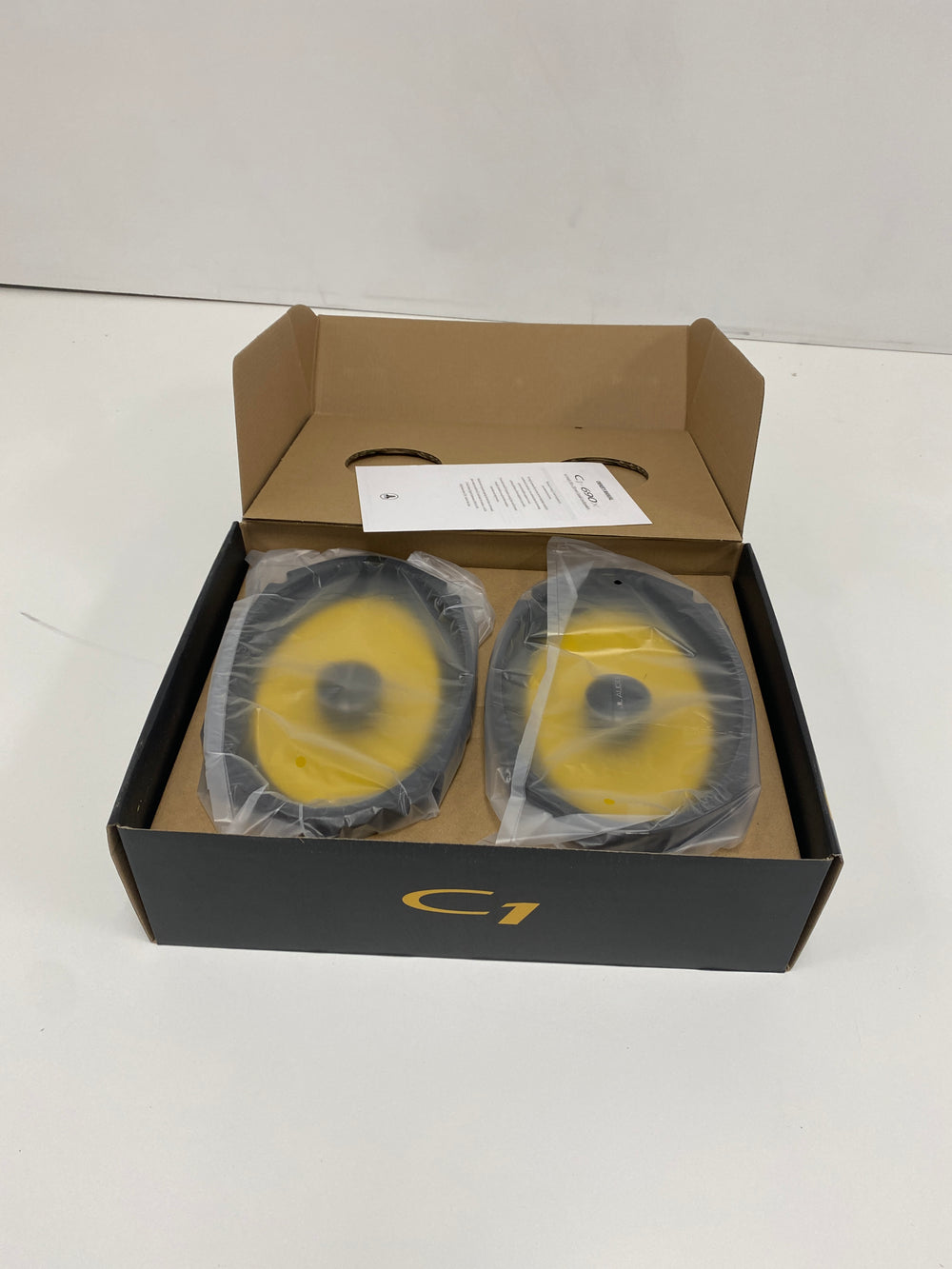 Garage Sale C1 - 6x9