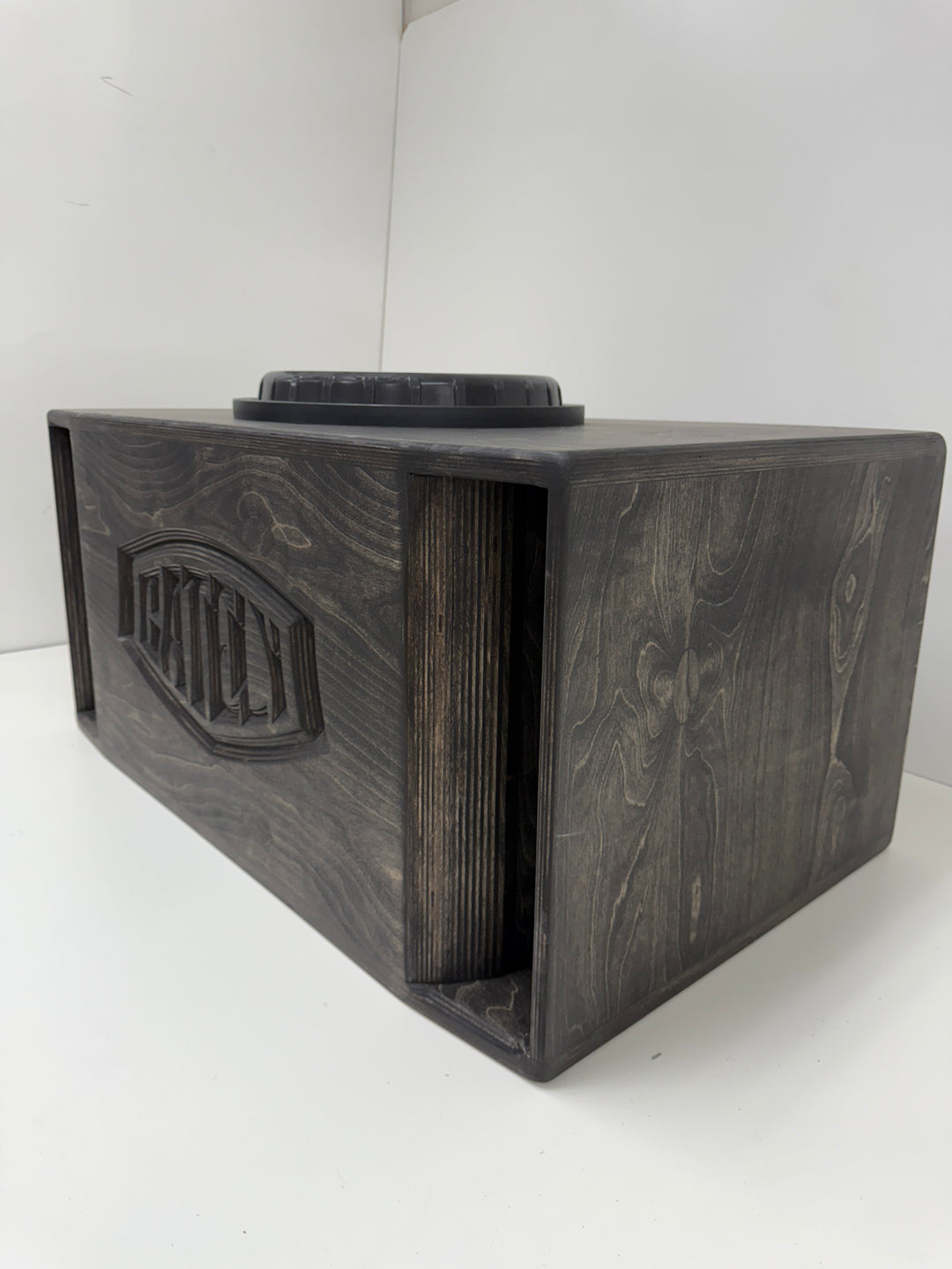 5.5cf - 1 x 15” Sub Up Port Back