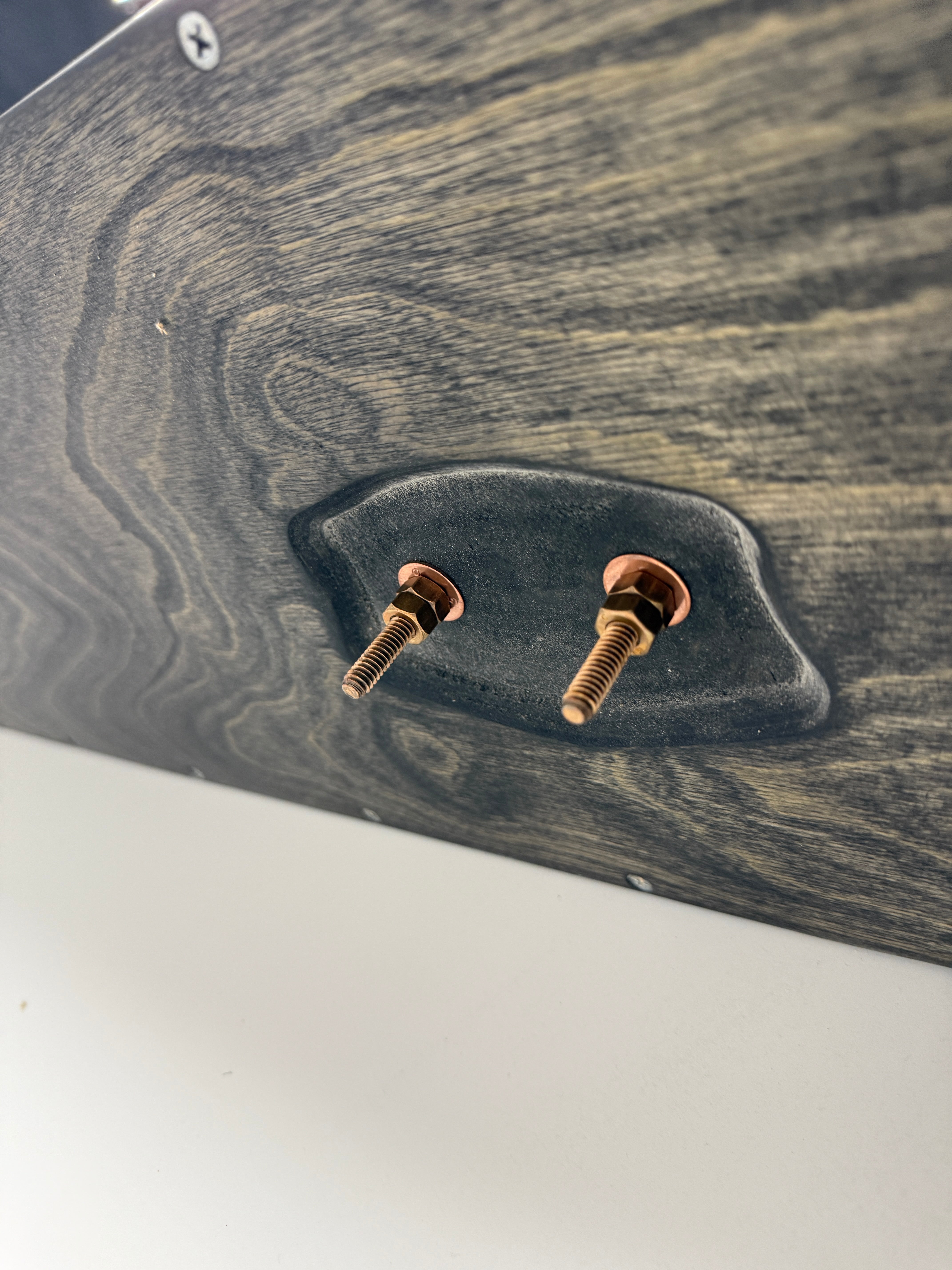 Ford 4 x 8 anchored box