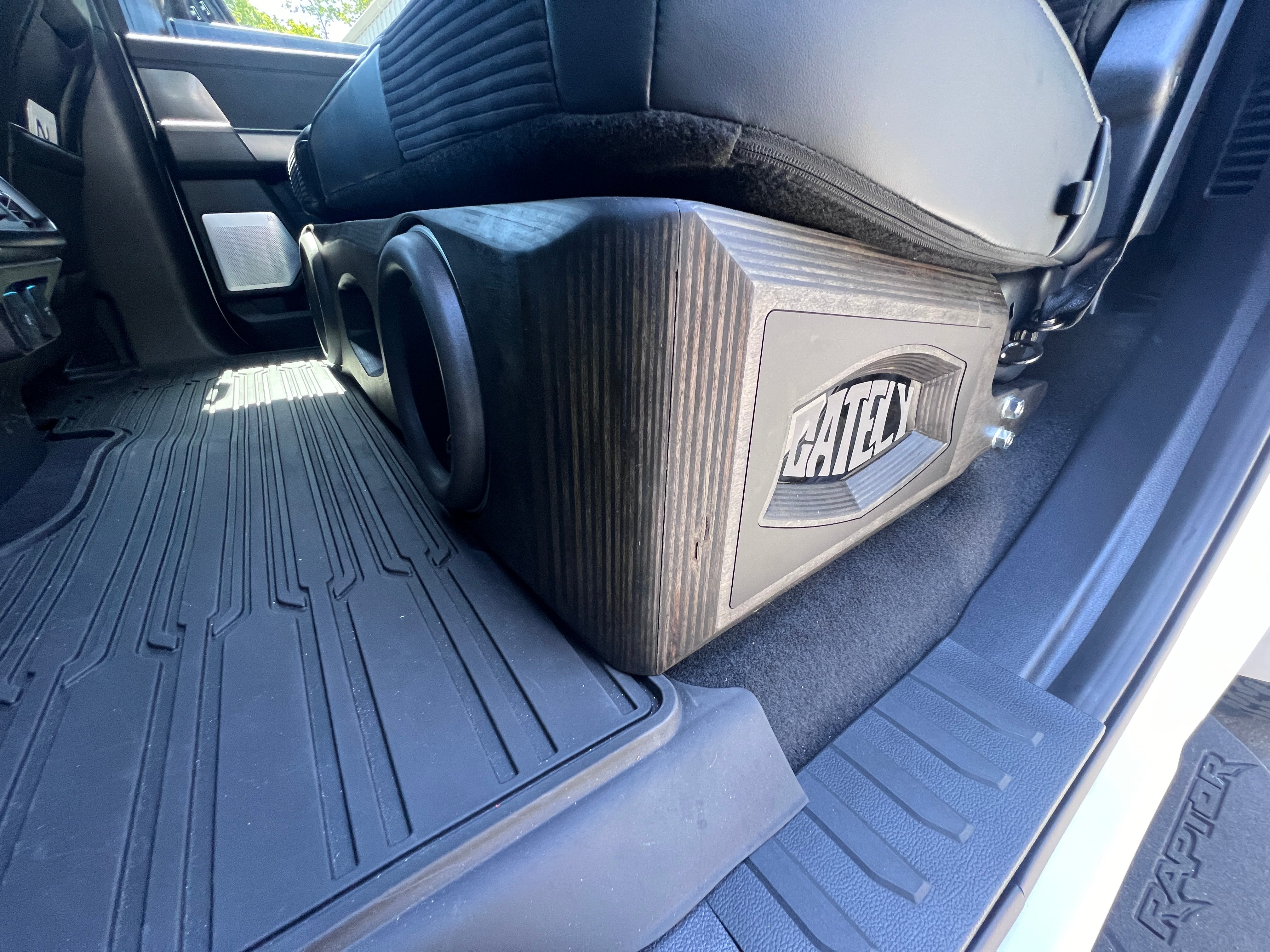 Ford Crew Cab 2 x JL10W7” Raptor Series - Seat Lift Included