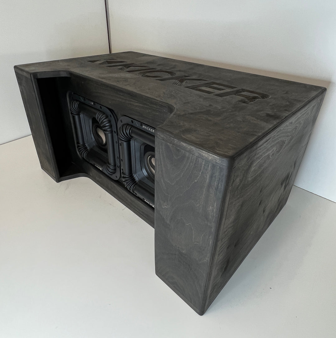 GA Kicker 2 x 12L7X Front Side View 2