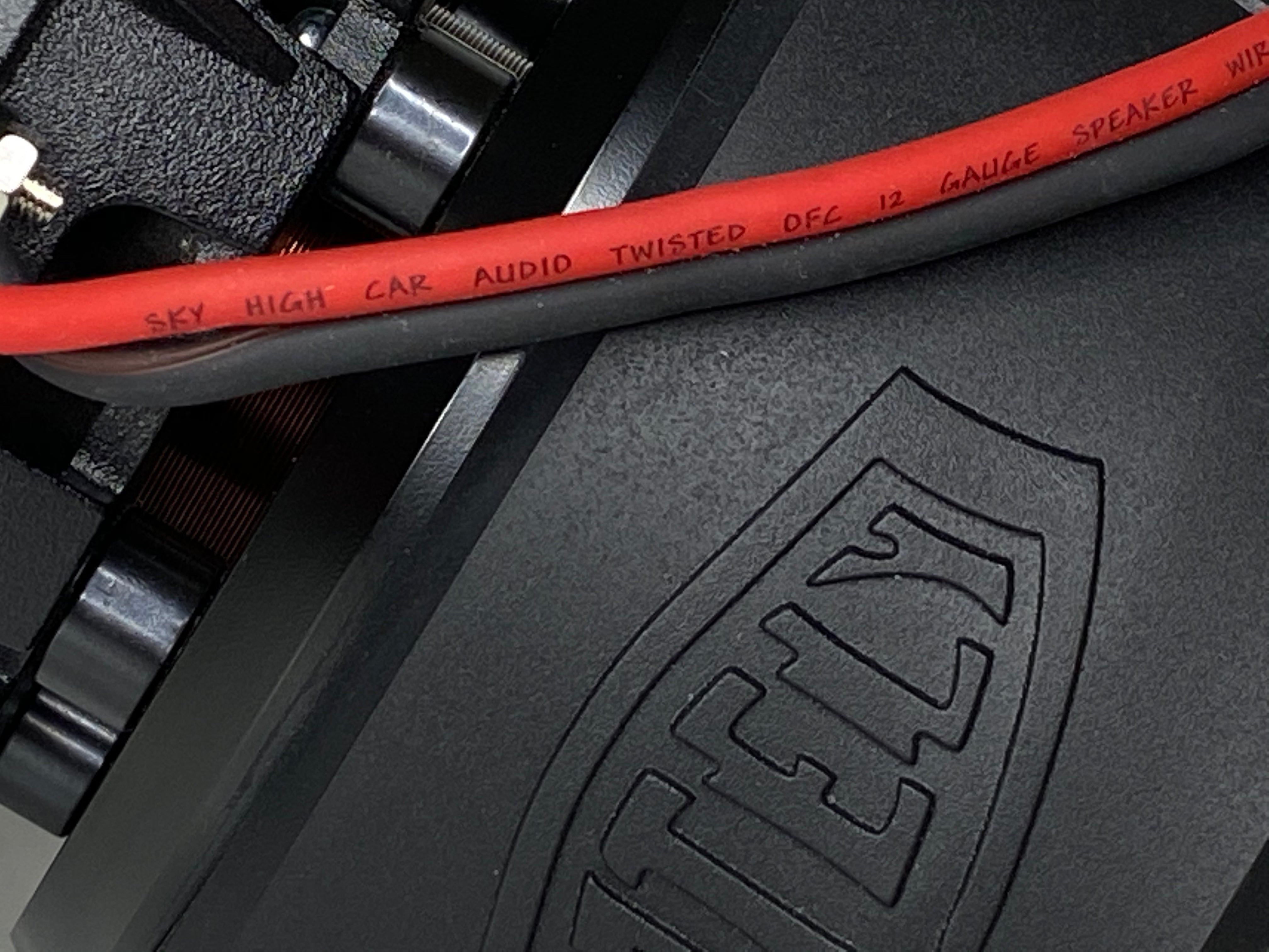 Gately - Relentless 6.5" V1 Subwoofer Close Up 2